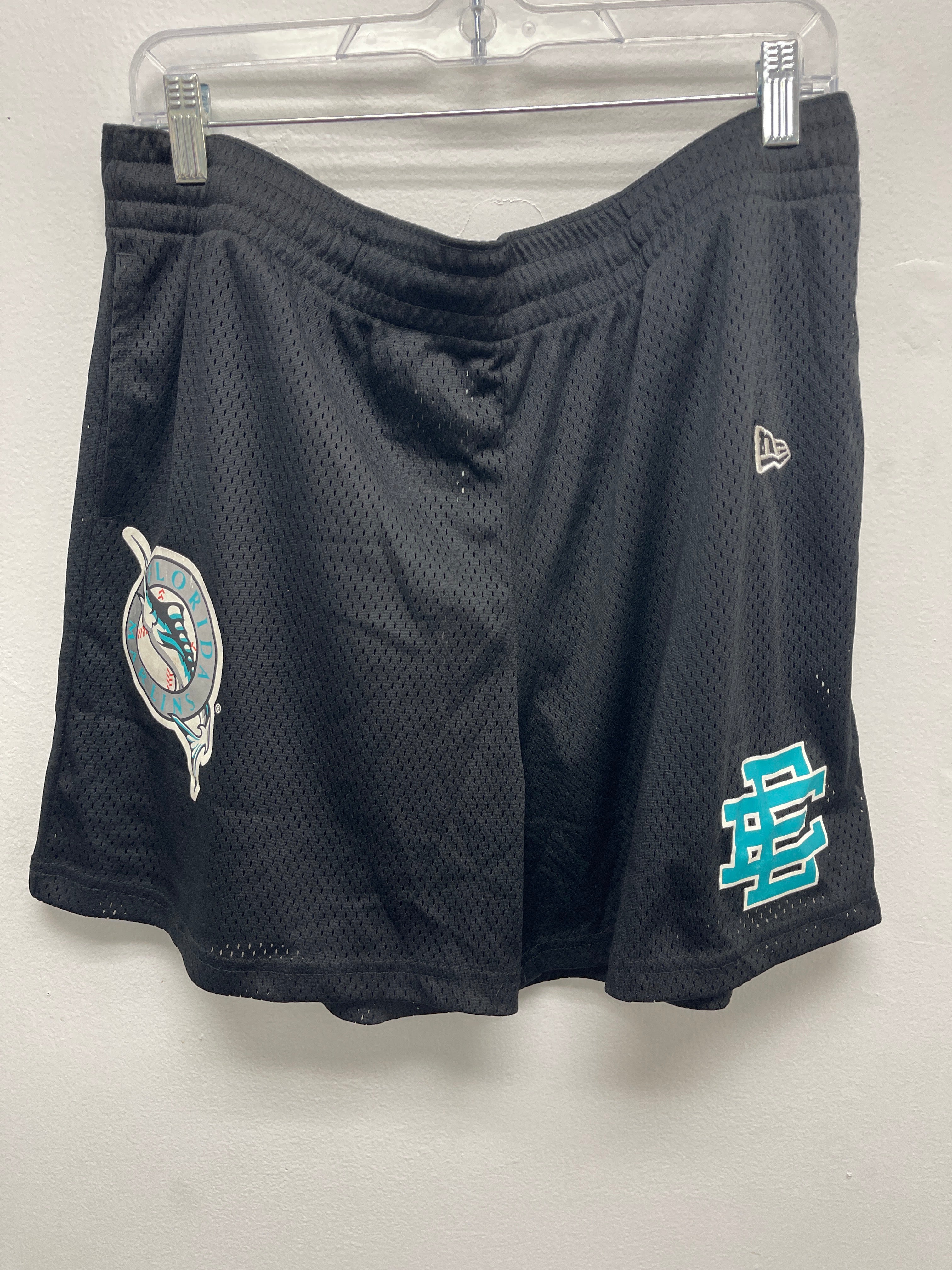 EE Shorts Marlins size 2XL